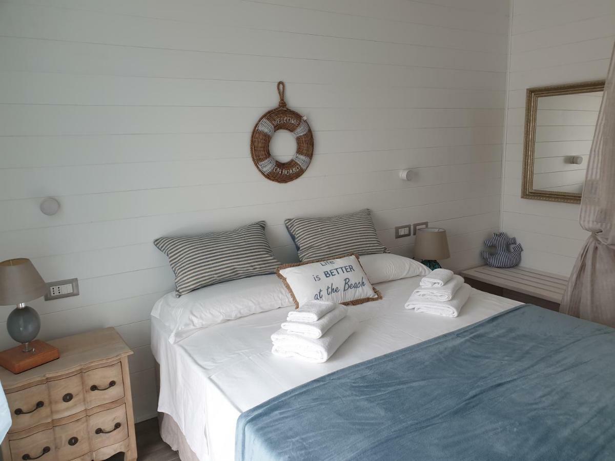 Laura E Christian - Rooms Градо Экстерьер фото