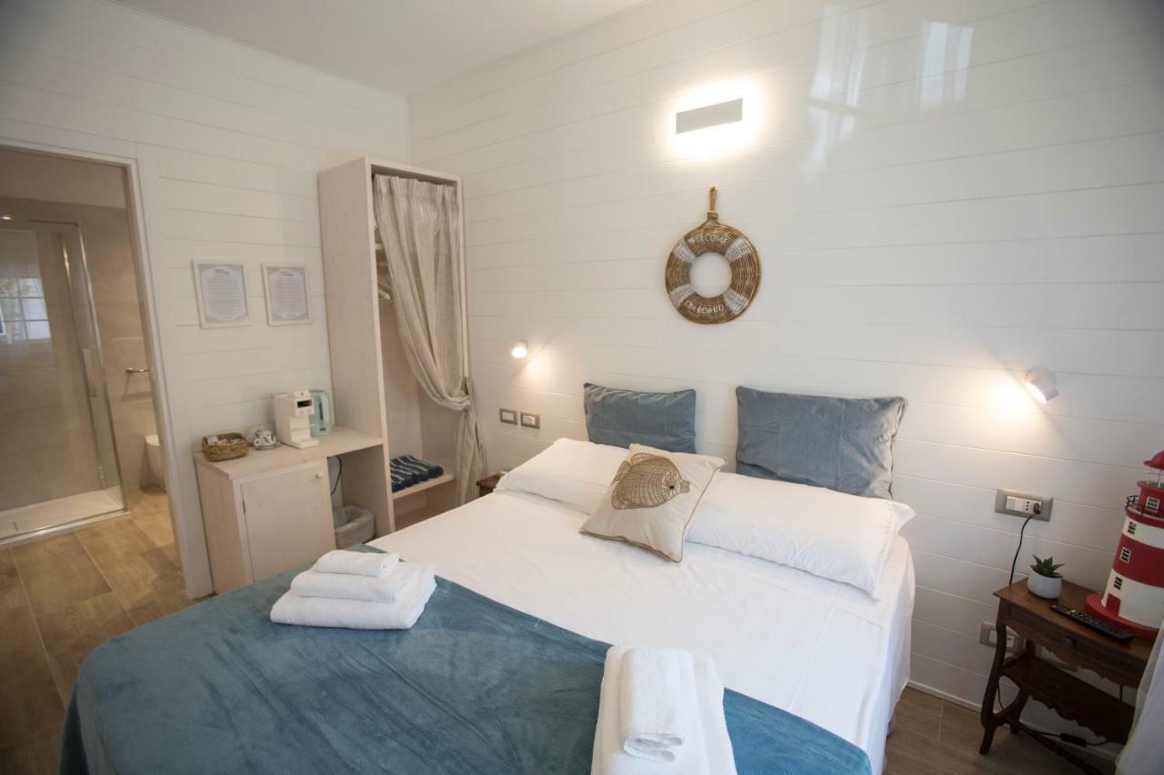 Laura E Christian - Rooms Градо Экстерьер фото