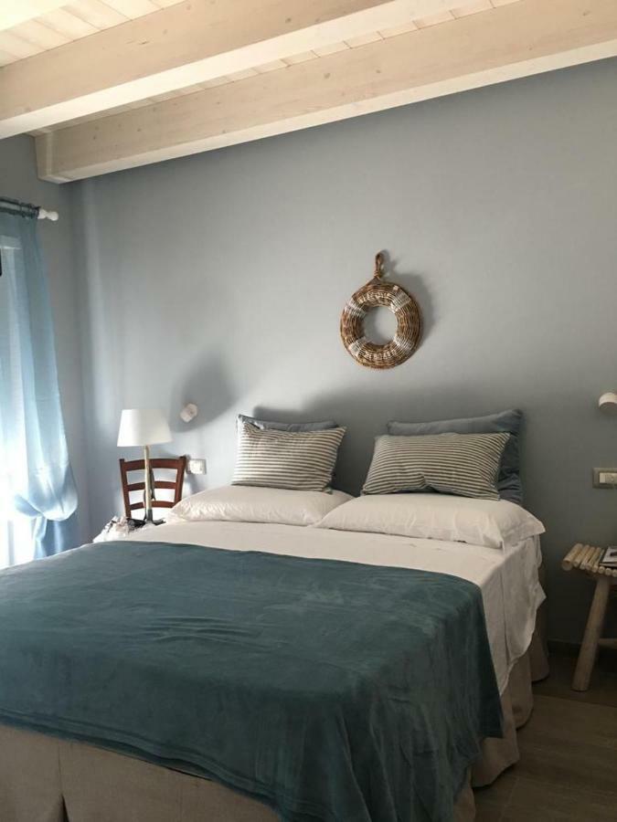 Laura E Christian - Rooms Градо Экстерьер фото